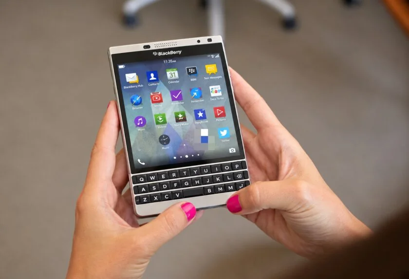 Культовый BlackBerry Passport обрёл новую жизнь со свежим Android и мощным железом